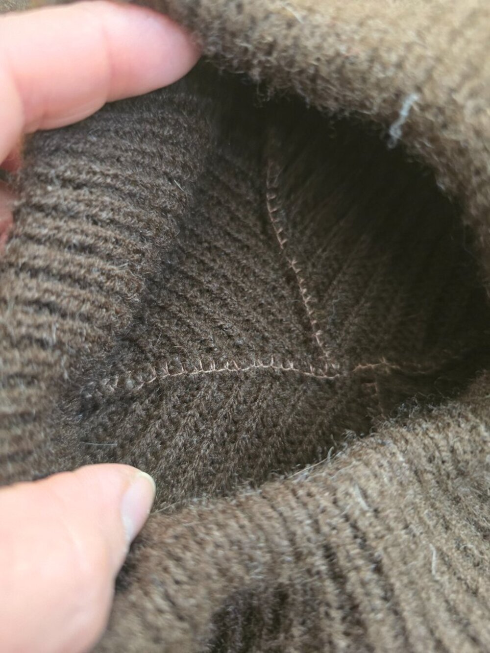 vintage Y2K | whimsy brown monochrome knit tam beanie - Picture 5 of 6